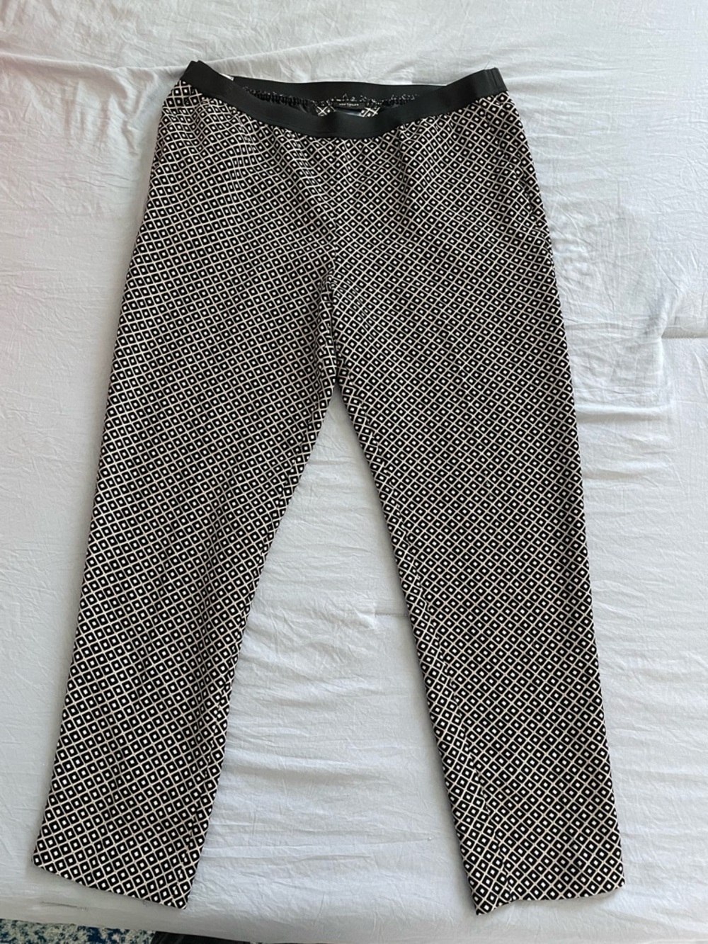 Ann Taylor Black white Print Pants stretch waist size 8 work‎ business casual
